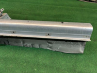 Estribo metálico izquierdo SUBARU LEGACY OEM 51415AE031 BEE BHE BE5 BE9 BH5 BH9 2001 SILVER 01G