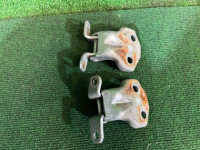 บานพับประตูหน้าขวา SUBARU LEGACY OEM 61220AC000 61220AC010 BE9 2001 SILVER 01G