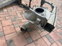 แผงหน้าหม้อน้ำ SUBARU LEGACY OEM 53060AE001 53020AE081 53020AE091 53040AE000 53060AE051 BE9 2001