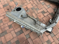แผงหน้าหม้อน้ำ SUBARU LEGACY OEM 53060AE001 53020AE081 53020AE091 53040AE000 53060AE051 BE9 2001