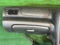 Торпедо черная SUBARU LEGACY OEM 66045AE000ML BHE BH9 BH5 BE5 BE9 BEE 2001 SILVER 01G