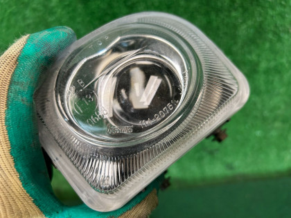Right fog light SUBARU LEGACY OEM 84501AE180 BE9 2001