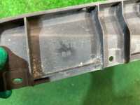 Крепление заднего бампера правое SUBARU LEGACY OEM 57731AE000 BE9 2001 SILVER 01G