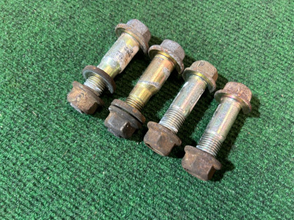 น็อตปรับศูนย์ล้อหน้า 20540AA090, 20540AA100 SUBARU LEGACY
