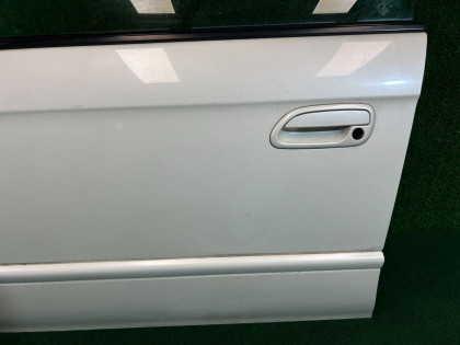 Porta dianteira esquerda SUBARU LEGACY OEM 60009AE010 BEE BHE BE5 BE9 BH5 BH9 2002 WHITE PEARL 081