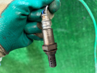 Sonda lambda №3 SUBARU LEGACY OEM 22690AA452 BEE BHE 2002 EZ30 AT