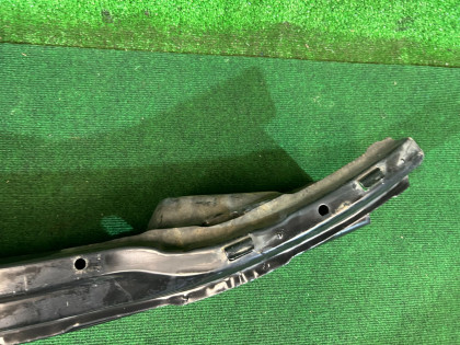 Refuerzo del parachoques delantero SUBARU LEGACY OEM 57711AE320 BEE BE9 BE5 2002