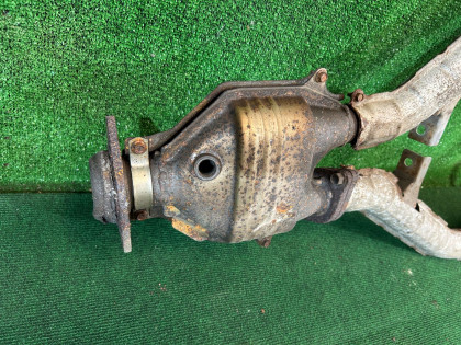 排气歧管 SUBARU LEGACY OEM 44101AE040, 44101AE050 BEE BHE 2002 EZ30 AT