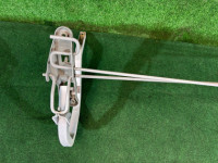 トランクトーションバー SUBARU LEGACY OEM 57520AE000, 57520AE010, 57529AE000, 57529AE010 BEE BE9 BE5 2002 WHITE PEARL 081