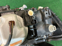 ไฟหน้า Ксенон SUBARU LEGACY OEM 84001AE300 84001AE310 BEE BE9 BE5 2002