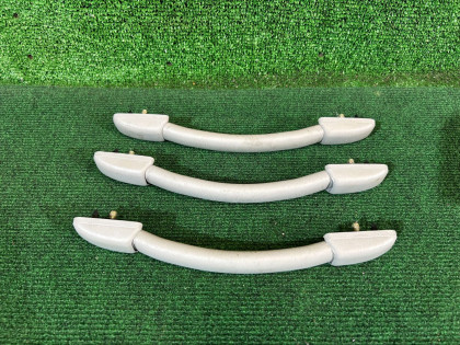 มือจับเพดาน SUBARU LEGACY OEM 92043AE000GF BEE 2002 WHITE PEARL 081