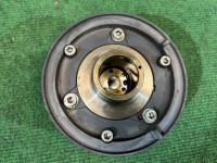 พูลเลย์เพลาลูกเบี้ยวไอดีซ้าย SUBARU EXIGA OEM 13322AA001 YA5 2010 EJ204 AT