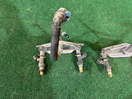 หัวฉีดน้ำมันเชื้อเพลิง SUBARU EXIGA OEM 16600AA290 YA5 2010 EJ204 AT
