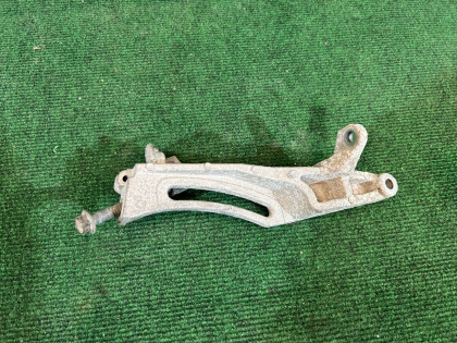 ขายึด Генератора SUBARU EXIGA OEM 11709AA040 34435AA030 YA5 2010