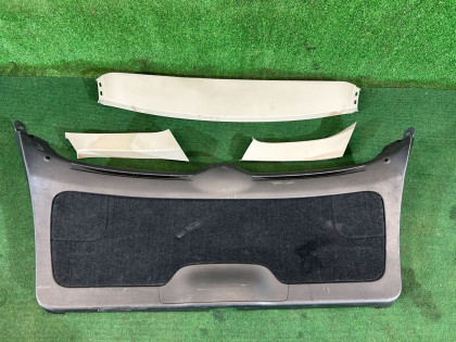แผงบุประตูท้าย 94320AG000JC 94310AG000OR SUBARU LEGACY