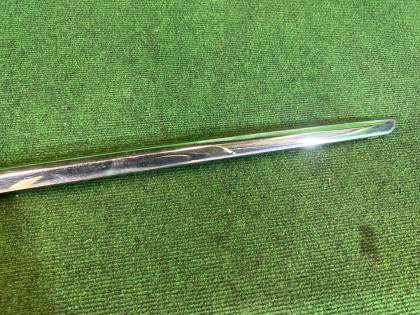 Embellecedor del portón trasero SUBARU LEGACY OEM 91712AG000 BP5 2008 SILVER C6Z