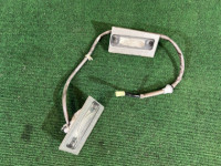 Luz de matrícula SUBARU LEGACY OEM 84910AG060 84910AG070 BP5 2008