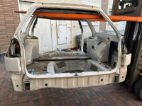 ชิ้นส่วนตัวถังท้ายรถ Rear Cut 51410AC891, 51410AC471 SUBARU LEGACY