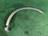 โอเวอร์เฟนเดอร์หลังซ้าย SUBARU LANCASTER OEM 91111AE030MU BH9 2003 GREEN / GREY 1U6