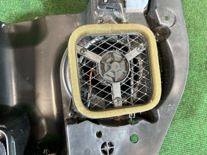 Luggage compartment fan SUBARU LANCASTER OEM 72710AE000 BH9 2003 EJ254 AT
