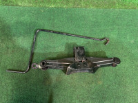 แม่แรง Высокий 97030AC061 SUBARU LANCASTER