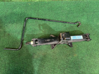 ジャッキ Высокий SUBARU LANCASTER OEM 97030AC061 BH9 2003
