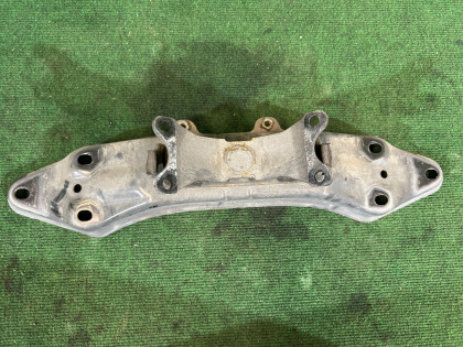 คานรองเกียร์ SUBARU OUTBACK OEM 41011AG030 41022AJ070 BRF 2010 EZ36 AT