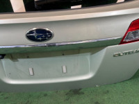 ประตูท้าย SUBARU OUTBACK OEM 60809AJ0309P 63011AJ010 91119AJ080G3 84912AJ250 84912AJ100 BRF 2010 GOLD D6H