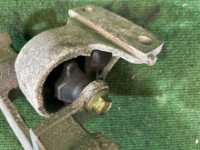 Engine mounts комплект SUBARU OUTBACK OEM 41032AJ060 41022AJ040 BRF 2010 EZ36 AT