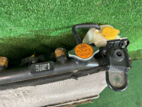 Radiador del motor SUBARU OUTBACK OEM 45119AJ050 45132AJ000 45121AJ010 45121AJ000 45131AJ000 45131AJ010 BRF 2010 EZ36 AT