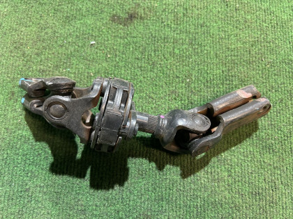 ข้อต่อแกนพวงมาลัย 34170AJ050 SUBARU OUTBACK