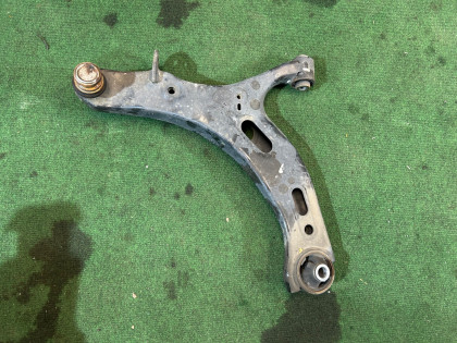 Braço de suspensão dianteiro esquerdo 20204AJ010 20202AJ010 SUBARU OUTBACK