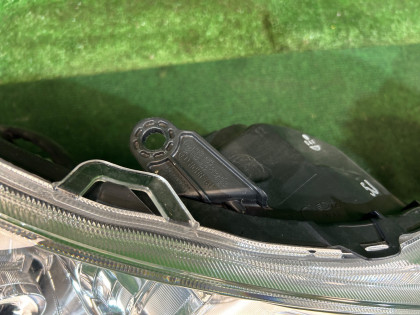 ไฟหน้า SUBARU OUTBACK OEM 84001AJ080 84001AJ090 BRF 2010