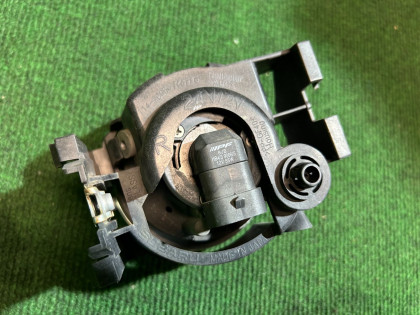 右雾灯 Koito 114-77828 SUBARU OUTBACK OEM 84501AG081 BRF 2010