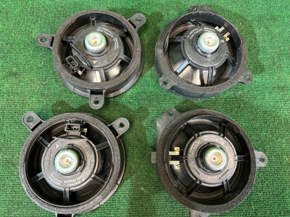 スピーカー SUBARU OUTBACK OEM 86301AJ000 86301AJ010 86301AJ020 BRF 2010