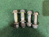 Болты развальные передние SUBARU LEGACY OEM 20540AA090 20540AA100 BG5 1998 EJ20D MT5