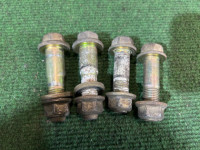 น็อตปรับศูนย์ล้อหน้า 20540AA090 20540AA100 SUBARU LEGACY