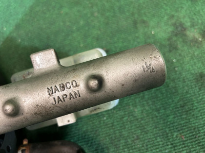 Главный тормозной цилиндр SUBARU LEGACY OEM 26401AC180 26401AC181 26402FC060 BG5 1998 EJ20D MT5