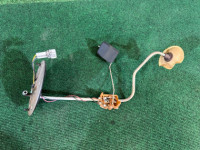 เซ็นเซอร์วัดระดับน้ำมัน 85111AC012 85111AC013 SUBARU LEGACY