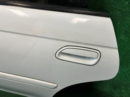 左后门 SUBARU LEGACY OEM 61400AC310 61400AC330 BG5 1998 White 51E