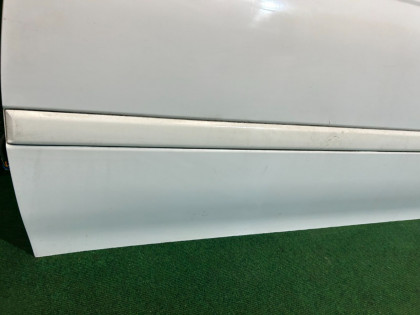 左フロントドア SUBARU LEGACY OEM 61100AC011 61100AC031 BG5 1998 White 51E