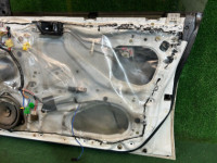 右前门 SUBARU LEGACY OEM 61100AC001 61100AC021 BG5 1998 White 51E
