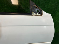 右前门 SUBARU LEGACY OEM 61100AC001 61100AC021 BG5 1998 White 51E