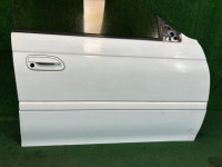 右前门 SUBARU LEGACY OEM 61100AC001 61100AC021 BG5 1998 White 51E