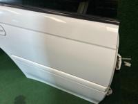 Дверь задняя правая SUBARU LEGACY OEM 61400AC300 61400AC320 BG5 1998 White 51E