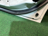 Дверь задняя правая SUBARU LEGACY OEM 61400AC300 61400AC320 BG5 1998 White 51E