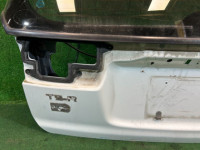 ประตูท้าย SUBARU LEGACY OEM 61700AC000 BG5 1998 White 51E