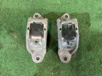 Rear stabilizer bar bracket 20520AA001 20520AA011 SUBARU LEGACY