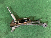 ชุดคันโยกเกียร์ธรรมดา SUBARU LEGACY OEM 35011AC050 BG5 1998 EJ20D MT5