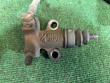 Clutch slave cylinder SUBARU LEGACY OEM 30620AA041 30620AA042 BG5 1998 EJ20D MT5